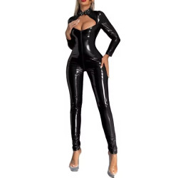 Pikkade varrukatega mustad kombinesoonid naistele